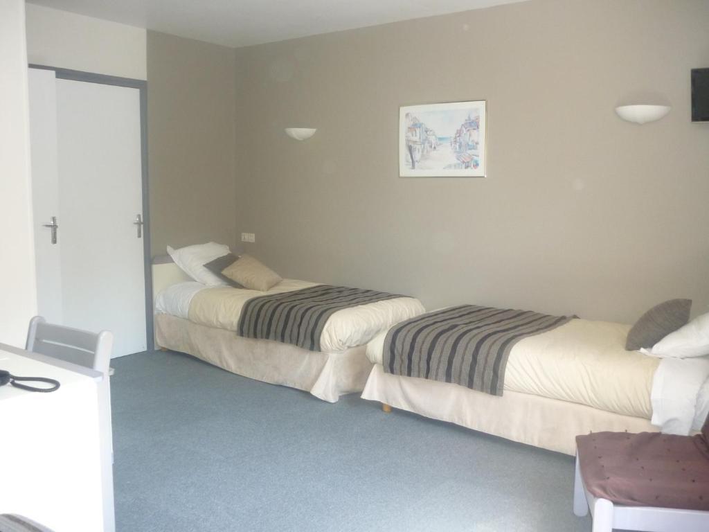 Logis Hotel Le Relais Du Serre Dieulefit Quarto foto